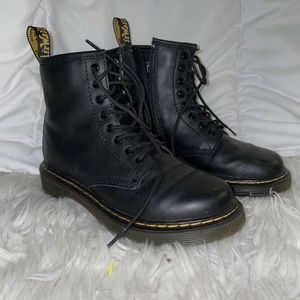 Doc Marten Boots